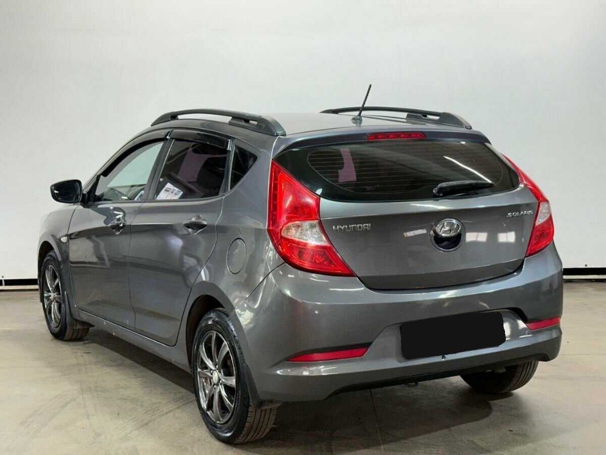 Купить Hyundai Solaris с пробегом. Фото: #6