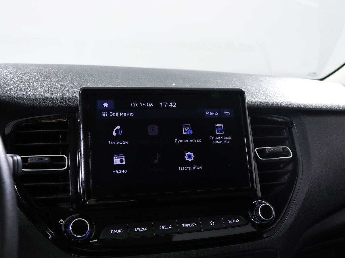 Купить Hyundai Solaris с пробегом. Фото: #12