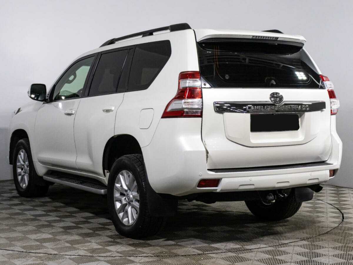 Купить Toyota Land Cruiser Prado с пробегом. Фото: #5