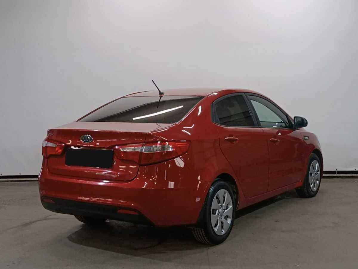 Купить Kia Rio с пробегом. Фото: #4