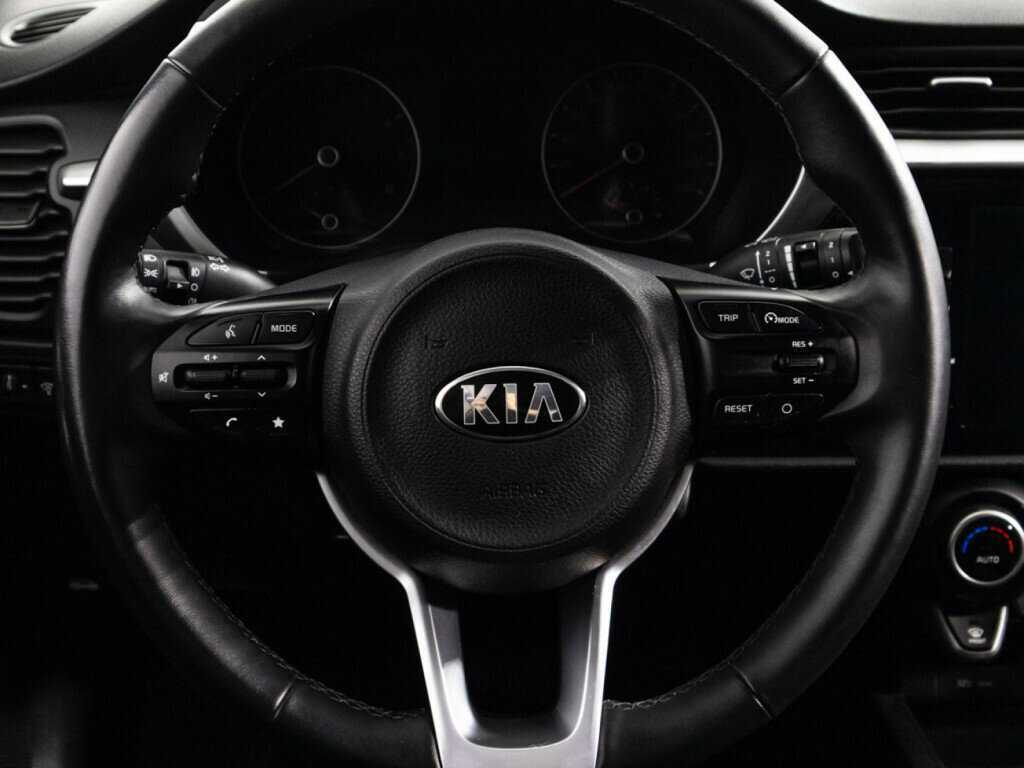 Купить Kia Rio с пробегом. Фото: #18