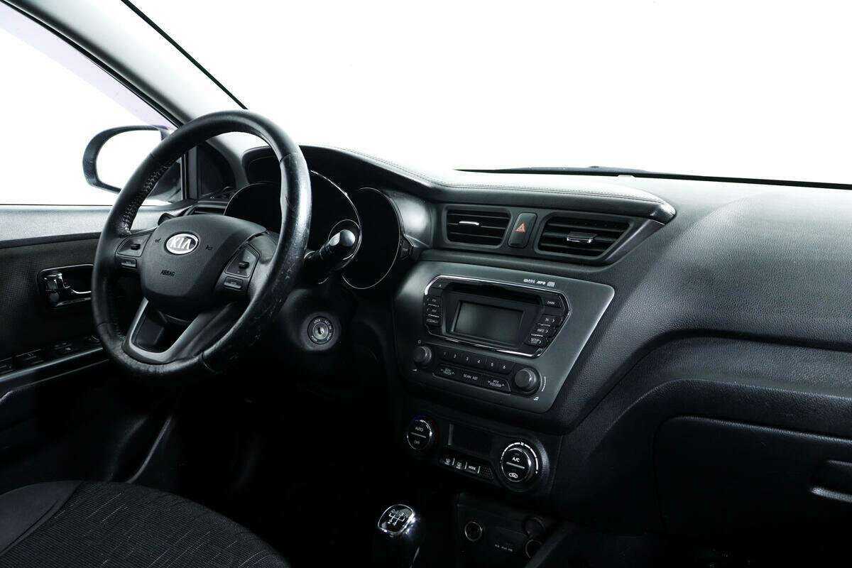 Купить Kia Rio с пробегом. Фото: #8