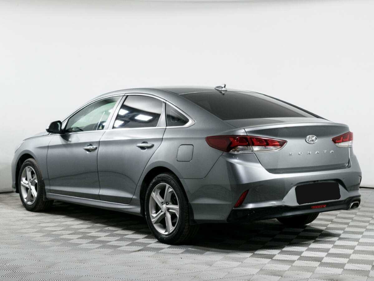 Купить Hyundai Sonata с пробегом. Посмотреть фото
