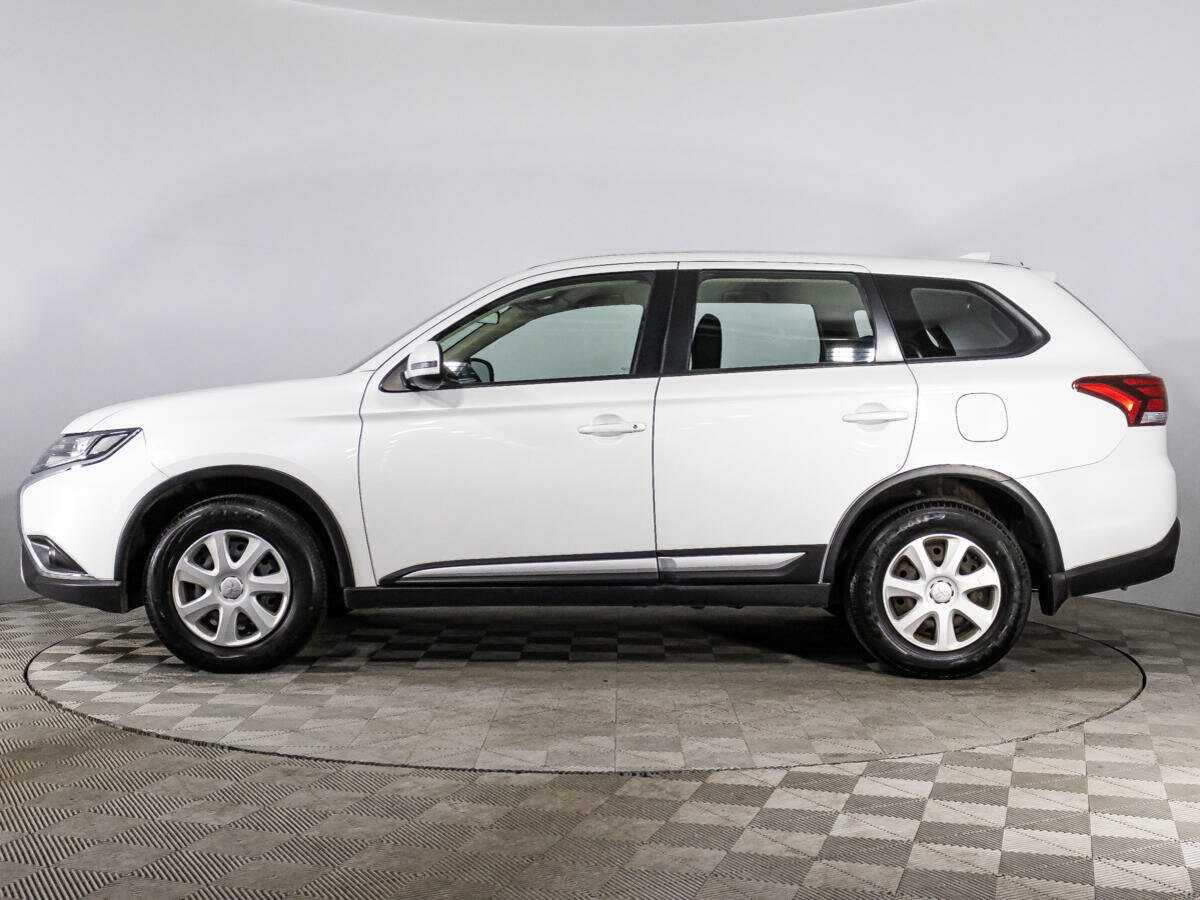 Купить Mitsubishi Outlander с пробегом. Фото: #7