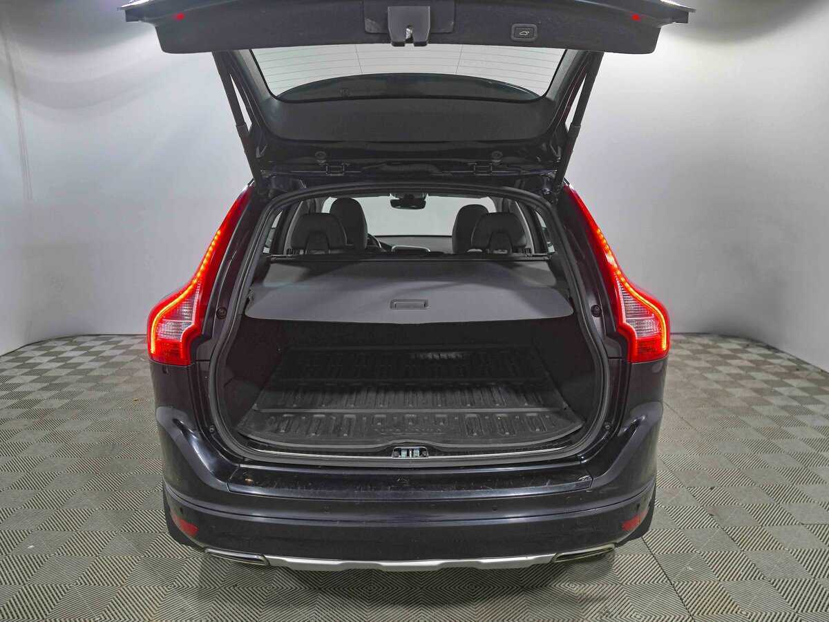 Купить Volvo XC60 с пробегом. Фото: #17