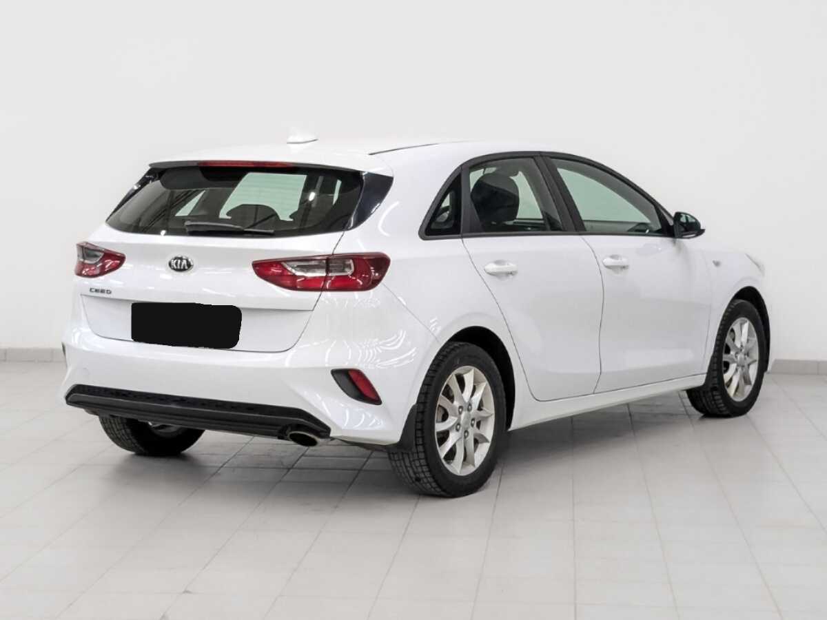 Купить Kia Ceed с пробегом. Фото: #4