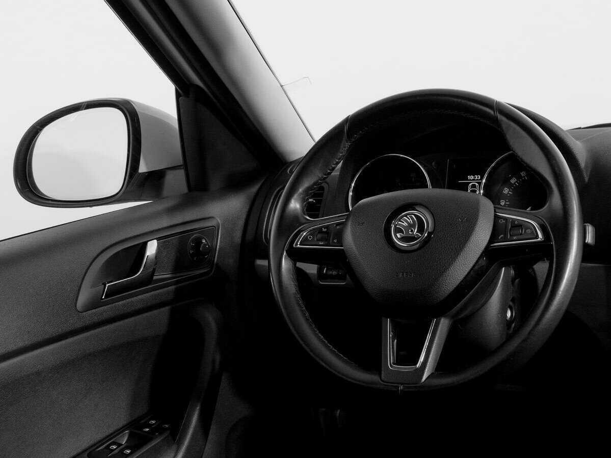 Купить Skoda Yeti с пробегом. Фото: #14