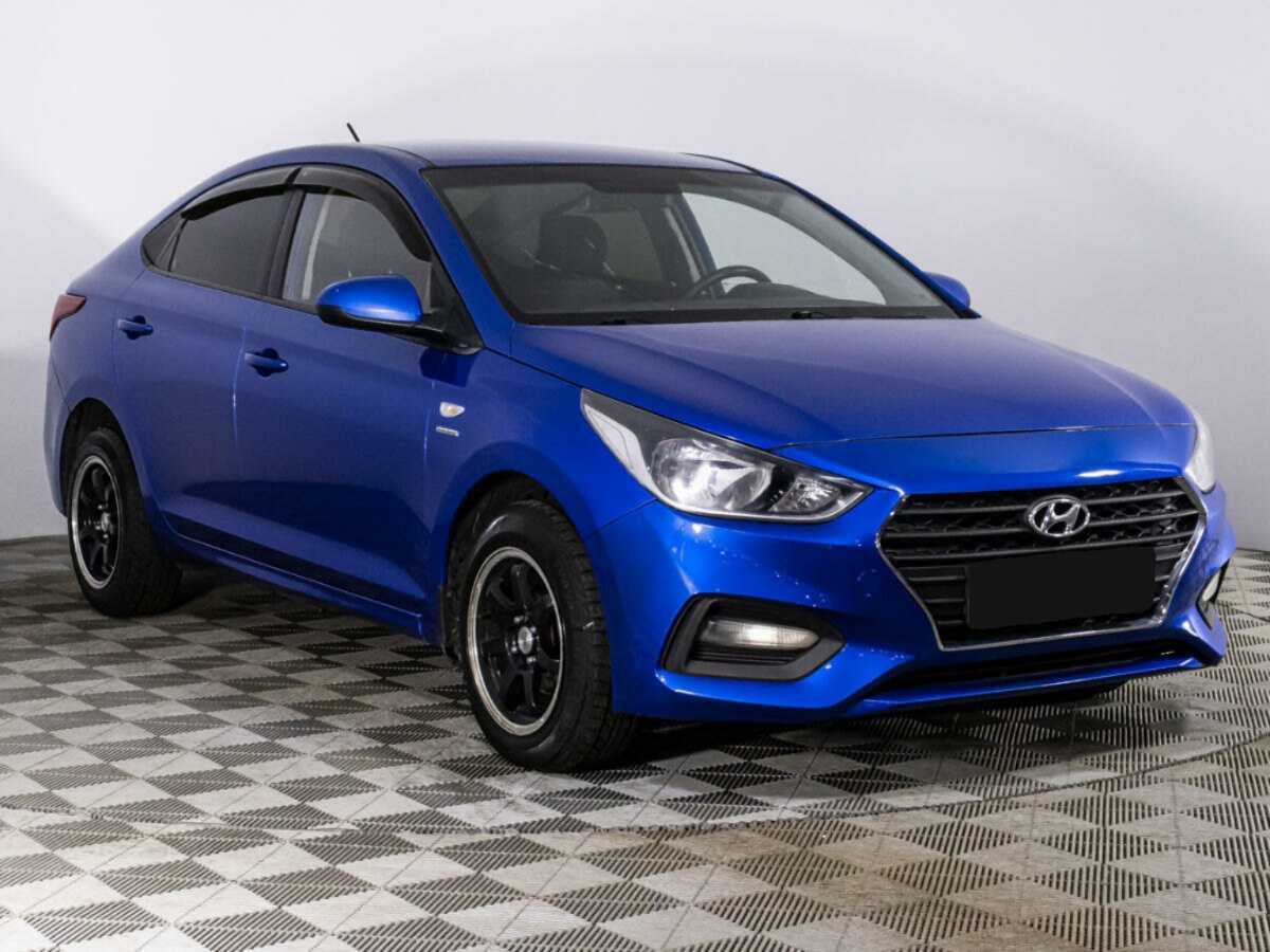 Купить Hyundai Solaris с пробегом. Фото: #2