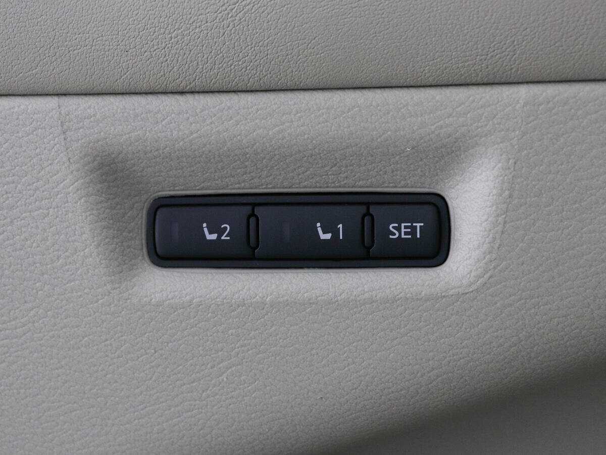 Купить Nissan Murano с пробегом. Фото: #13