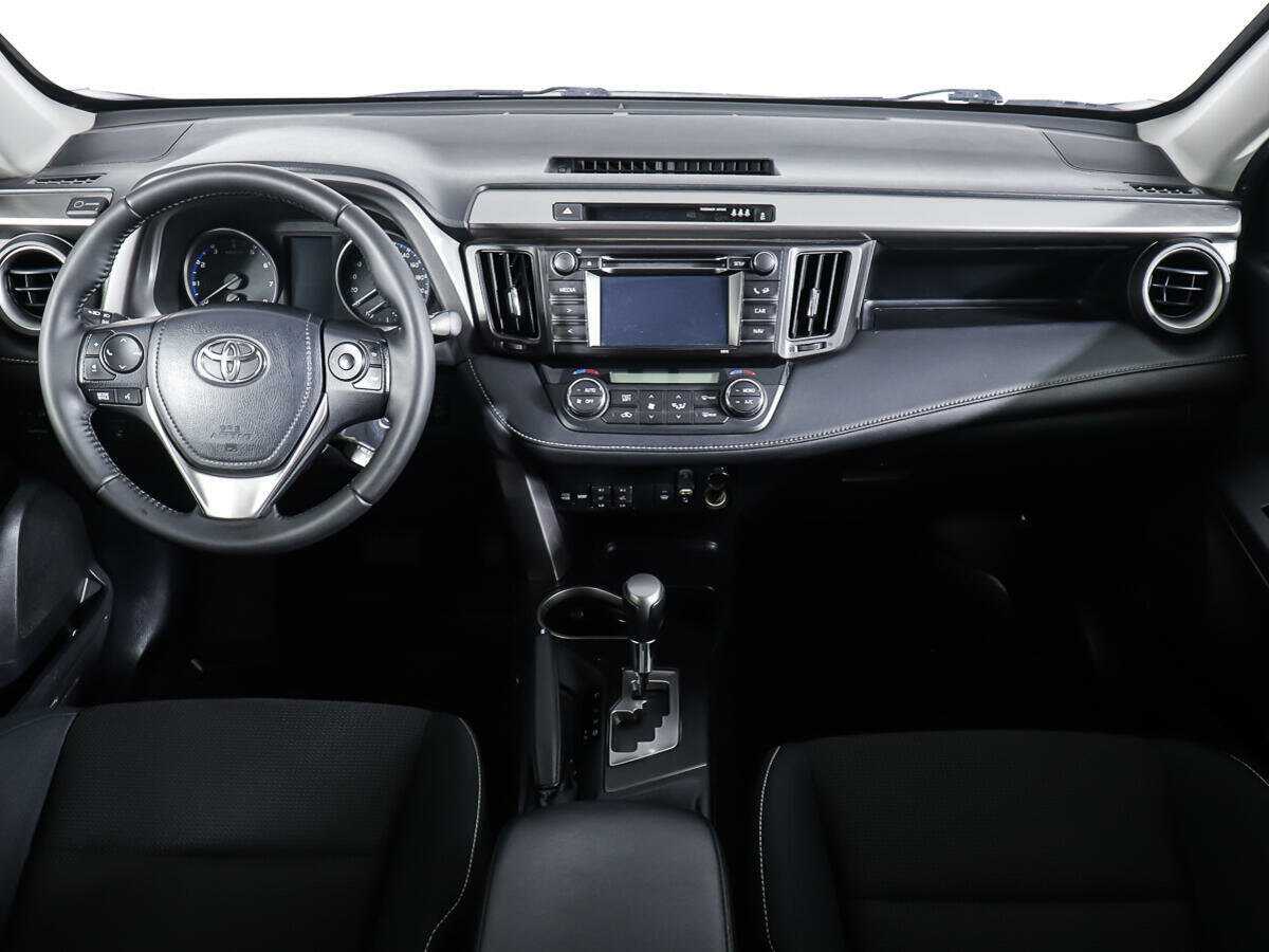 Купить Toyota RAV4 с пробегом. Фото: #8