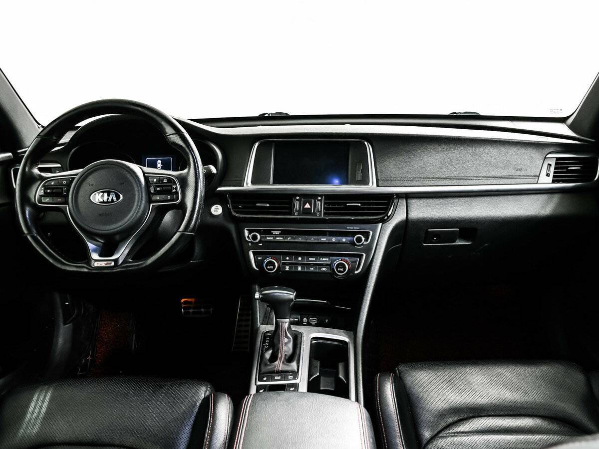 Купить Kia Optima с пробегом. Фото: #9