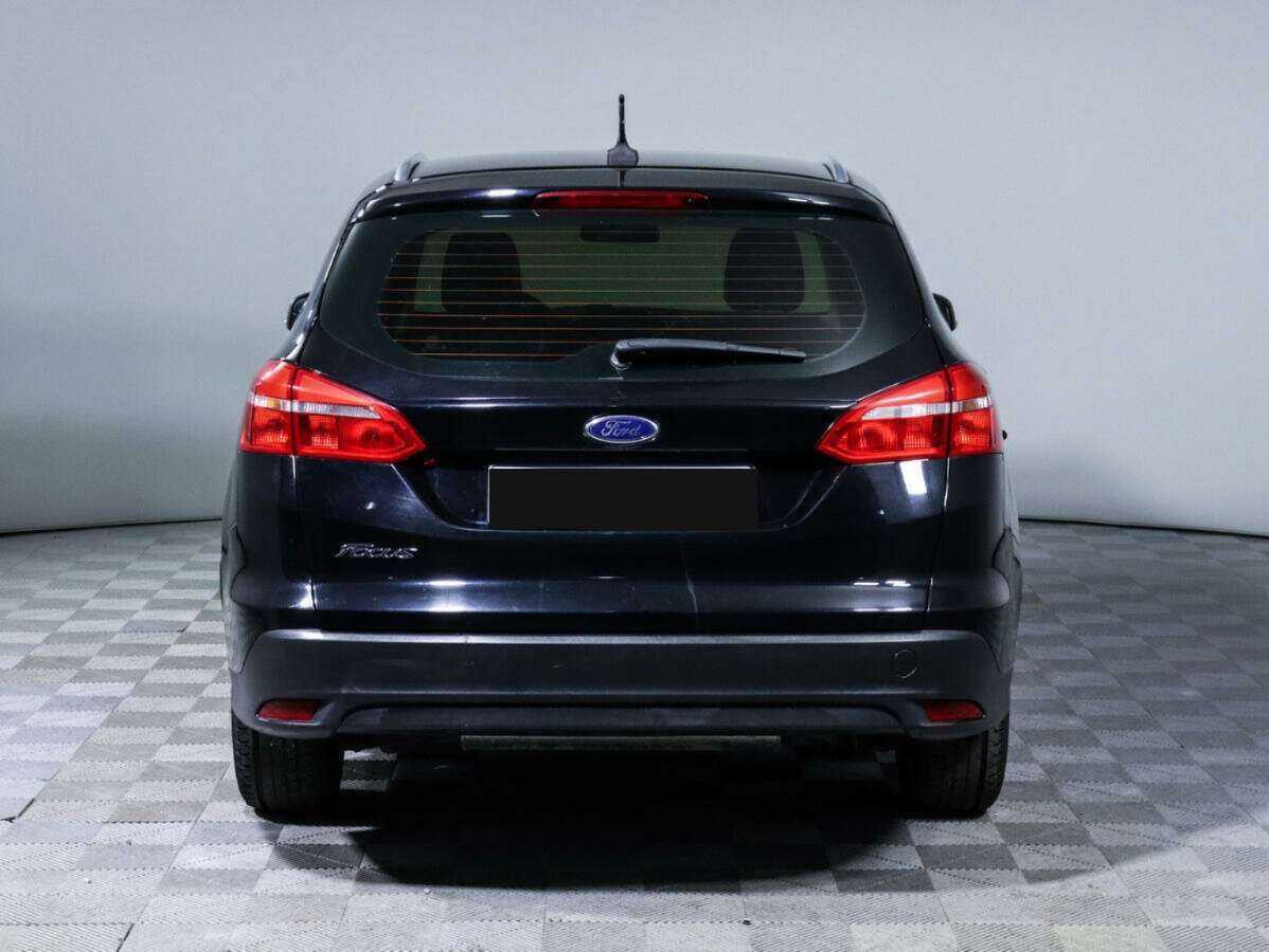 Купить Ford Focus с пробегом. Фото: #4