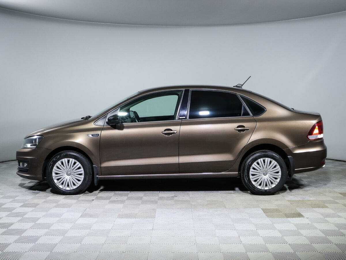 Купить Volkswagen Polo с пробегом. Фото: #7
