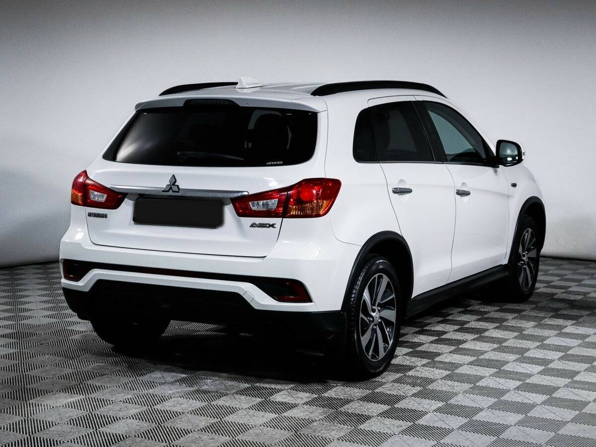 Купить Mitsubishi ASX с пробегом. Фото: #3