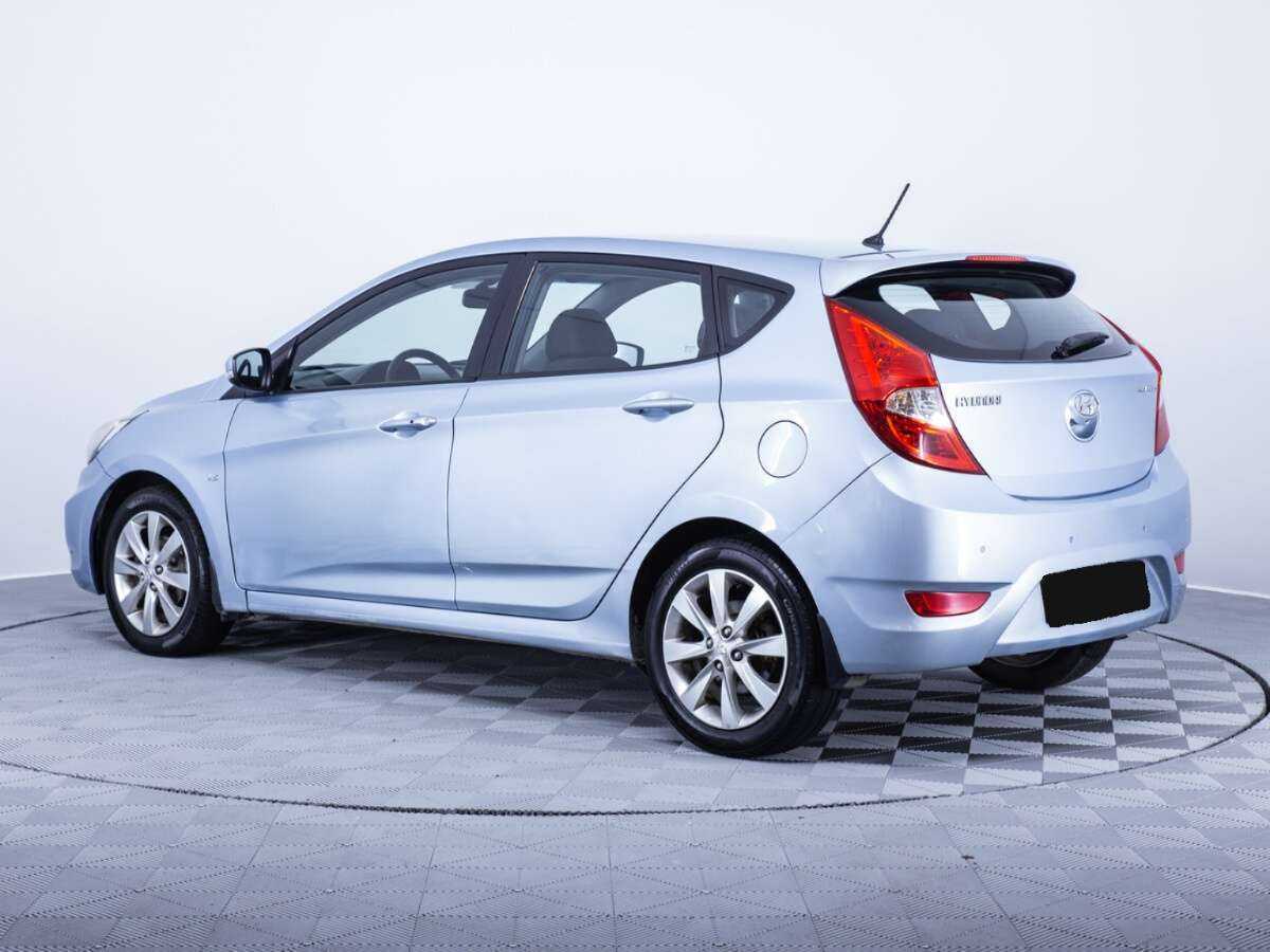 Купить Hyundai Solaris с пробегом. Фото: #6