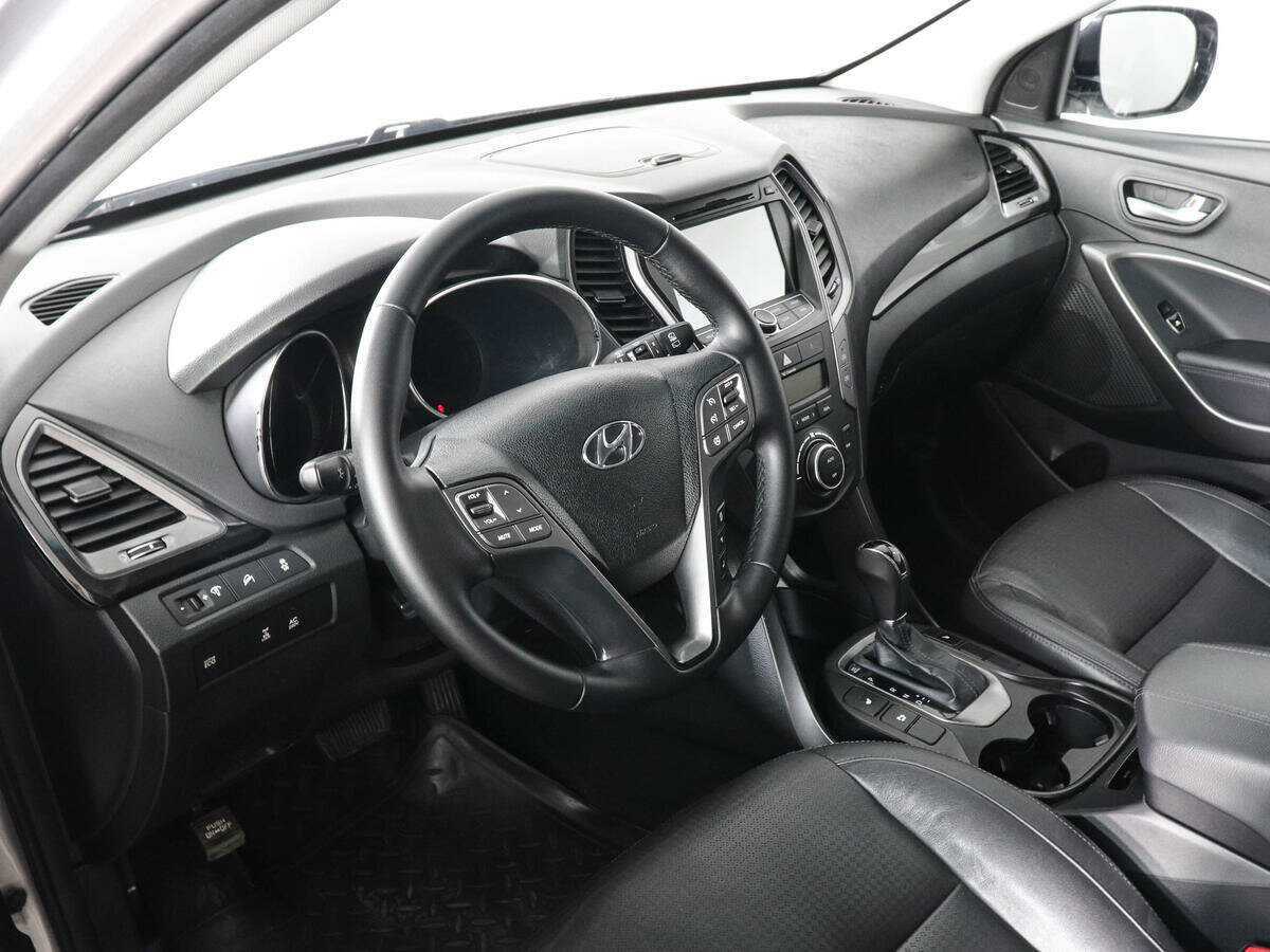 Купить Hyundai Santa Fe с пробегом. Фото: #8