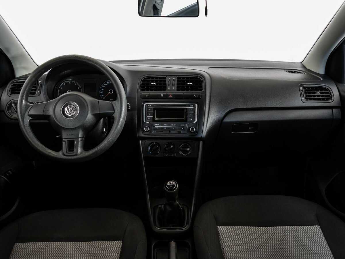 Купить Volkswagen Polo с пробегом. Фото: #7