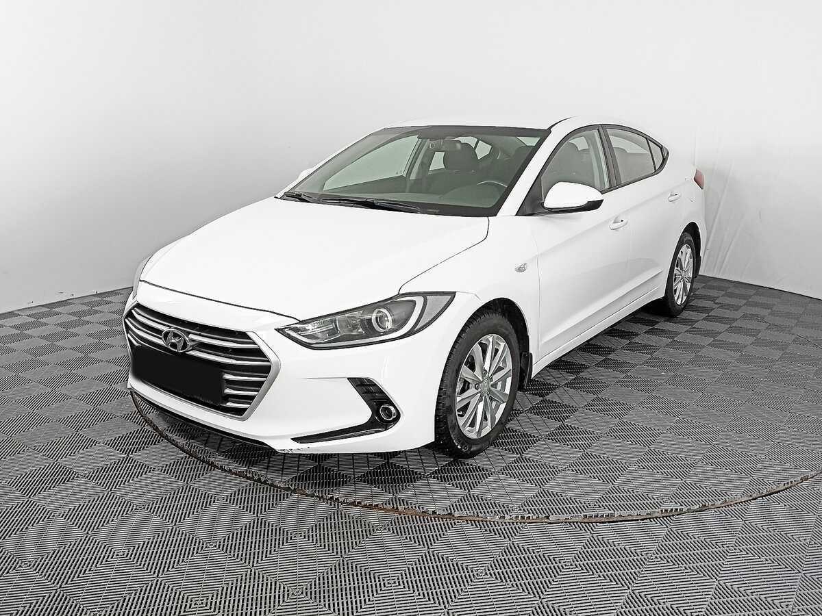 Купить Hyundai Elantra с пробегом. Посмотреть фото