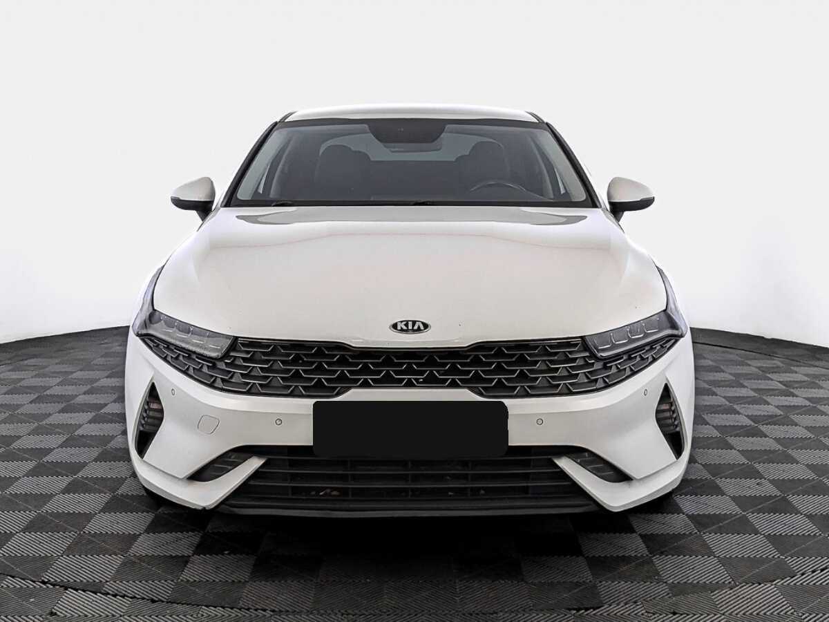 Купить Kia K5 с пробегом. Фото: #1