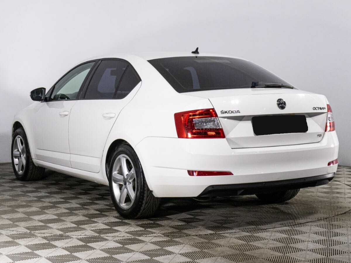 Купить Skoda Octavia с пробегом. Фото: #6