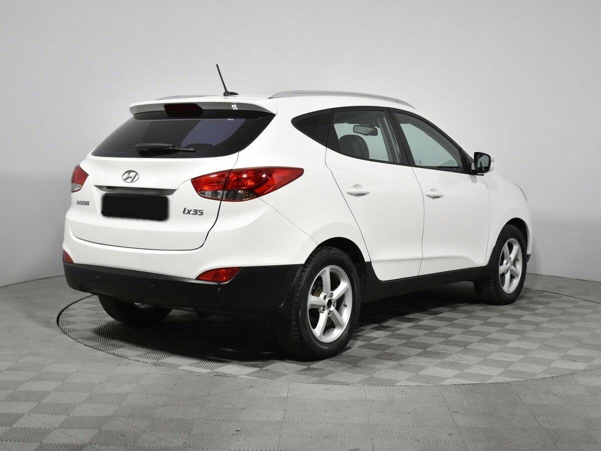 Купить Hyundai ix35 с пробегом. Фото: #4