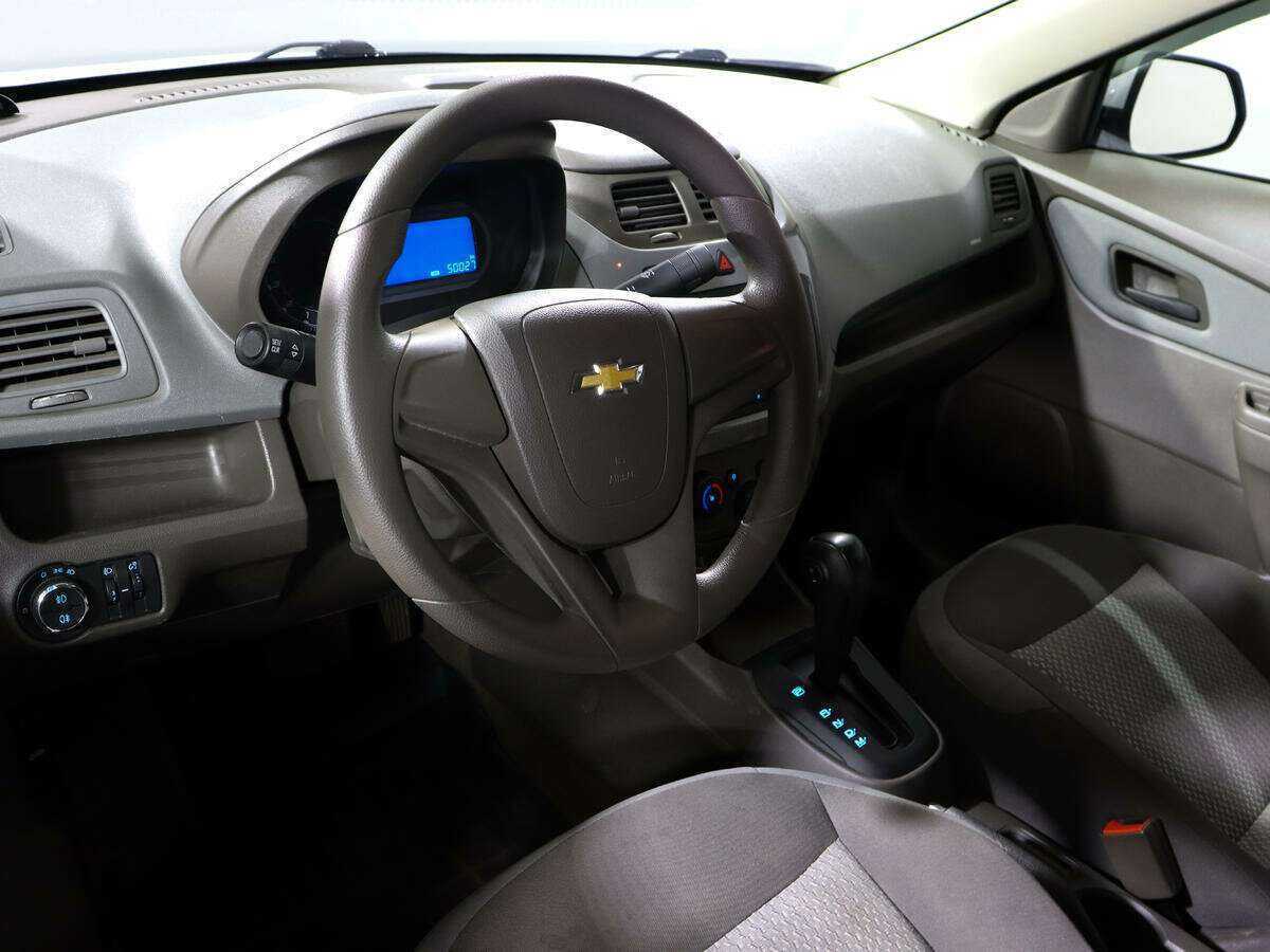 Купить Chevrolet Cobalt с пробегом. Фото: #12
