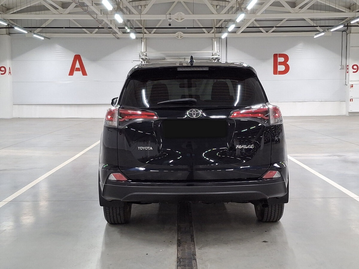 Купить Toyota RAV4 с пробегом. Фото: #5