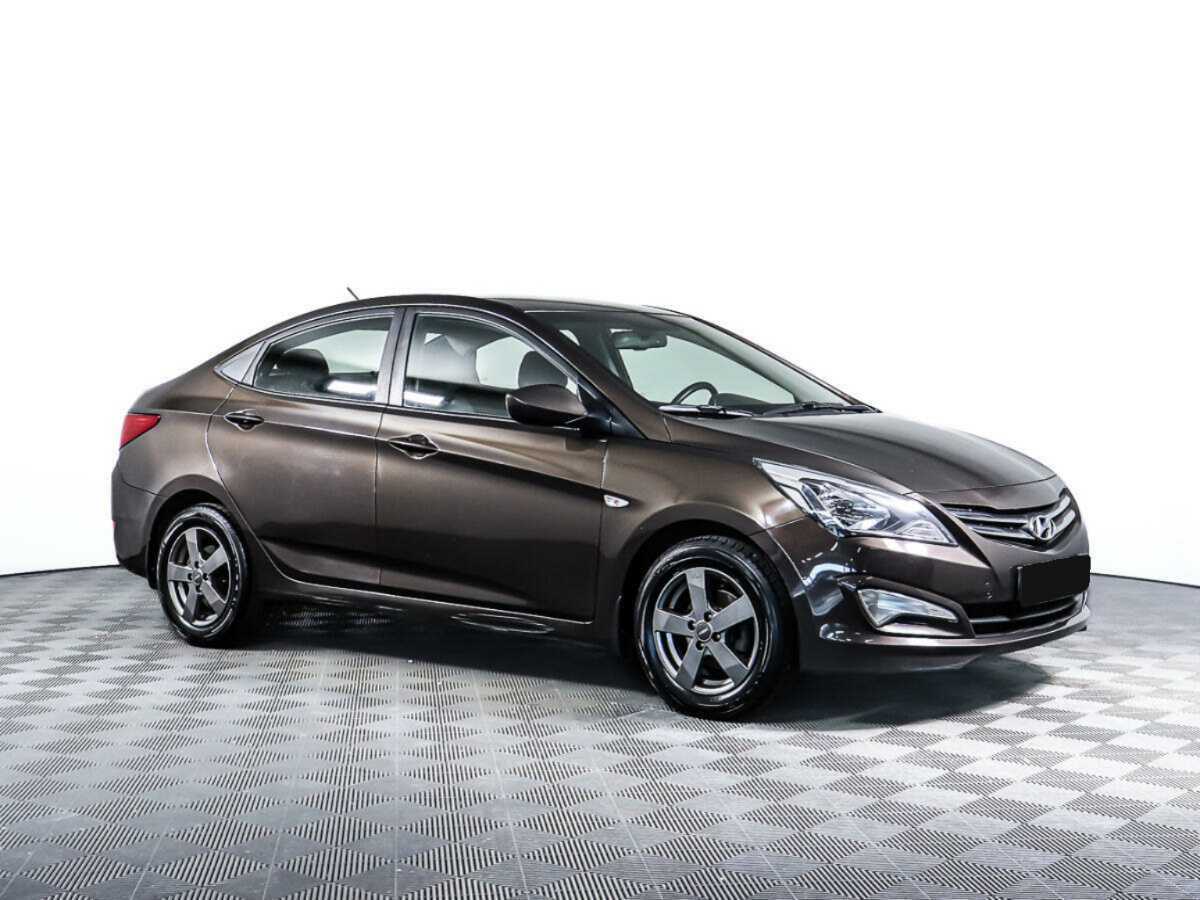 Купить Hyundai Solaris с пробегом. Фото: #2