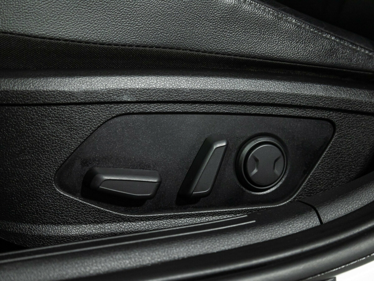 Купить Hyundai Sonata с пробегом. Фото: #14