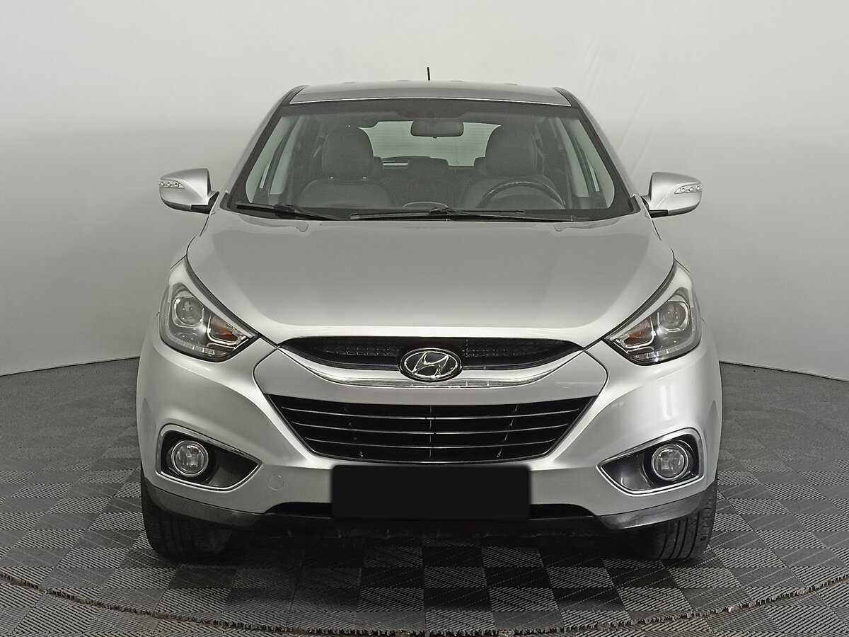 Купить Hyundai ix35 с пробегом. Фото: #1