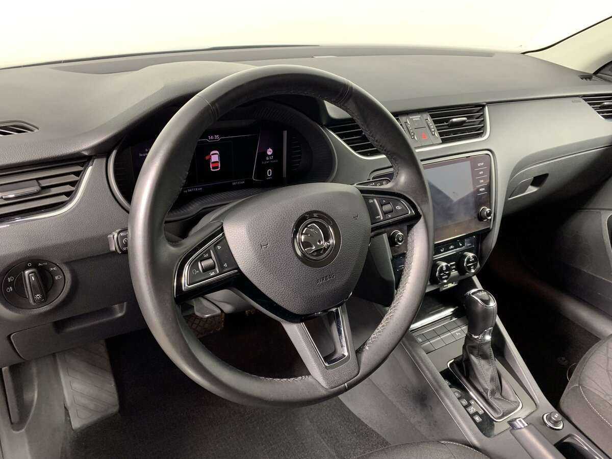 Купить Skoda Octavia с пробегом. Фото: #16