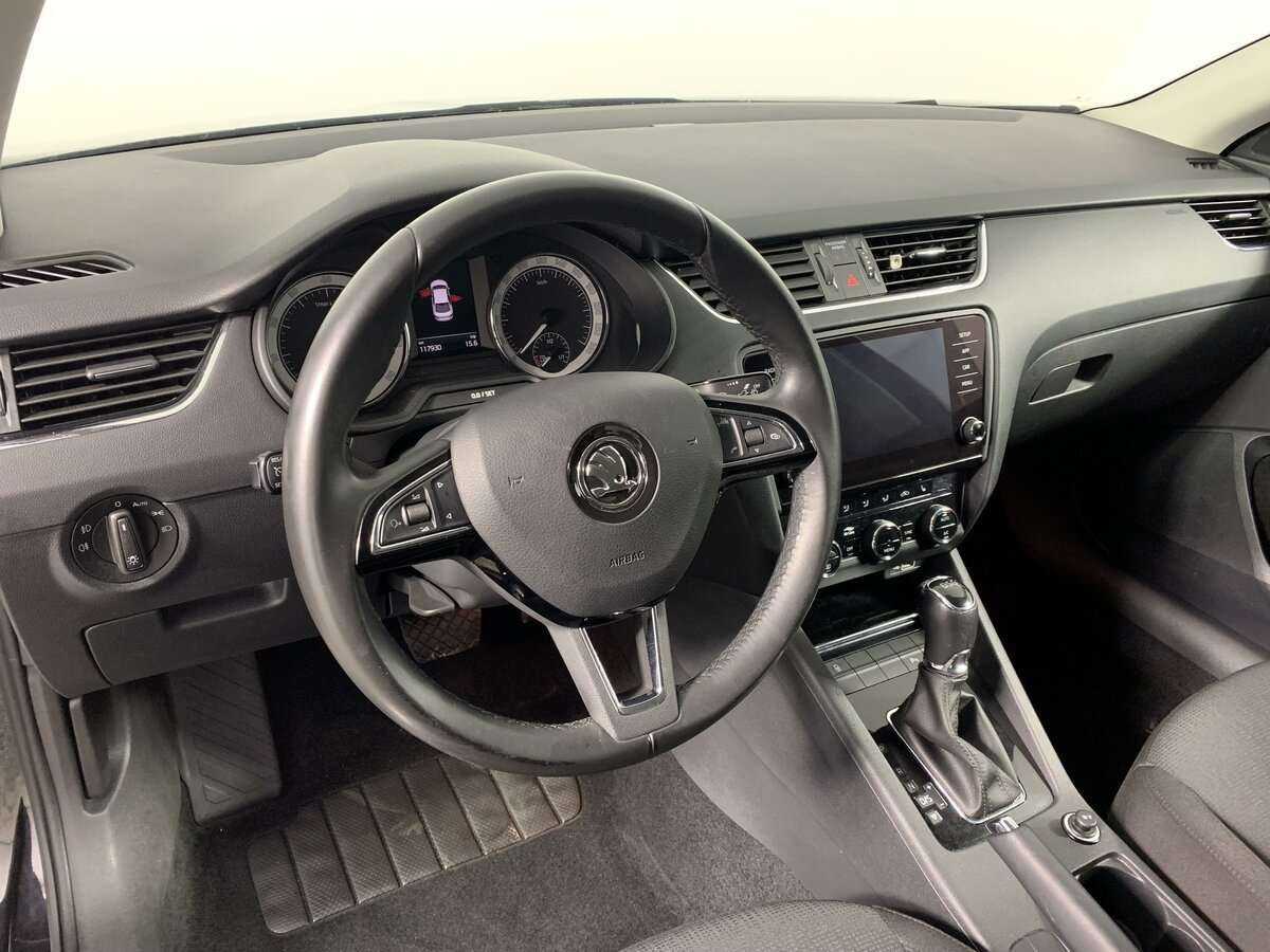 Купить Skoda Octavia с пробегом. Фото: #16