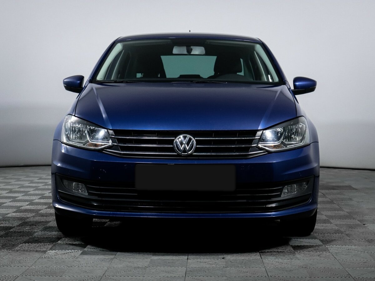 Купить Volkswagen Polo с пробегом. Фото: #1