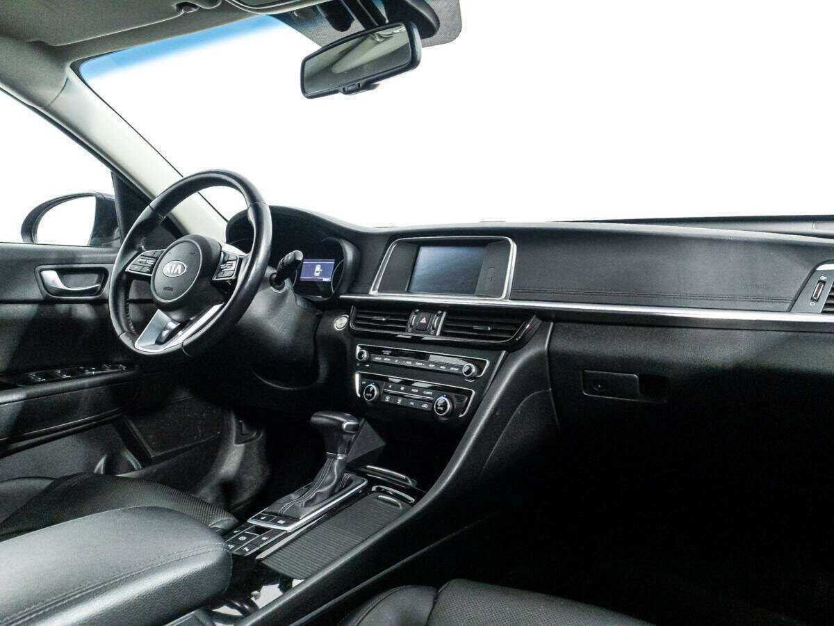 Купить Kia Optima с пробегом. Фото: #8