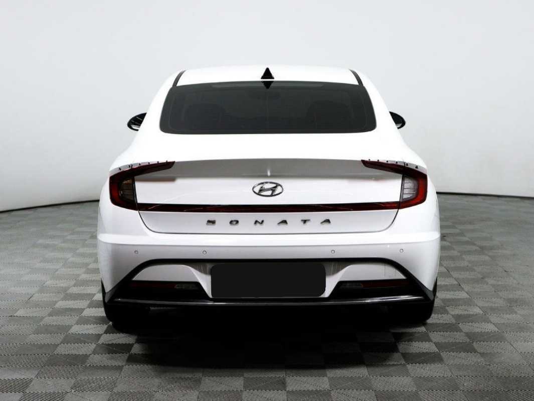 Купить Hyundai Sonata с пробегом. Фото: #5