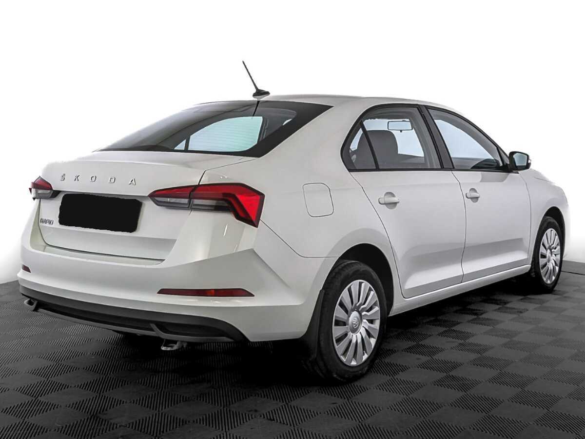 Купить Skoda Rapid с пробегом. Фото: #4
