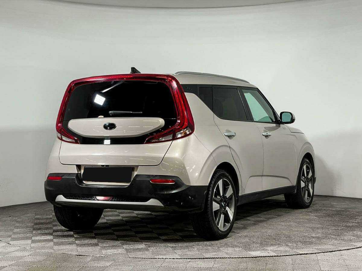 Купить Kia Soul с пробегом. Фото: #4