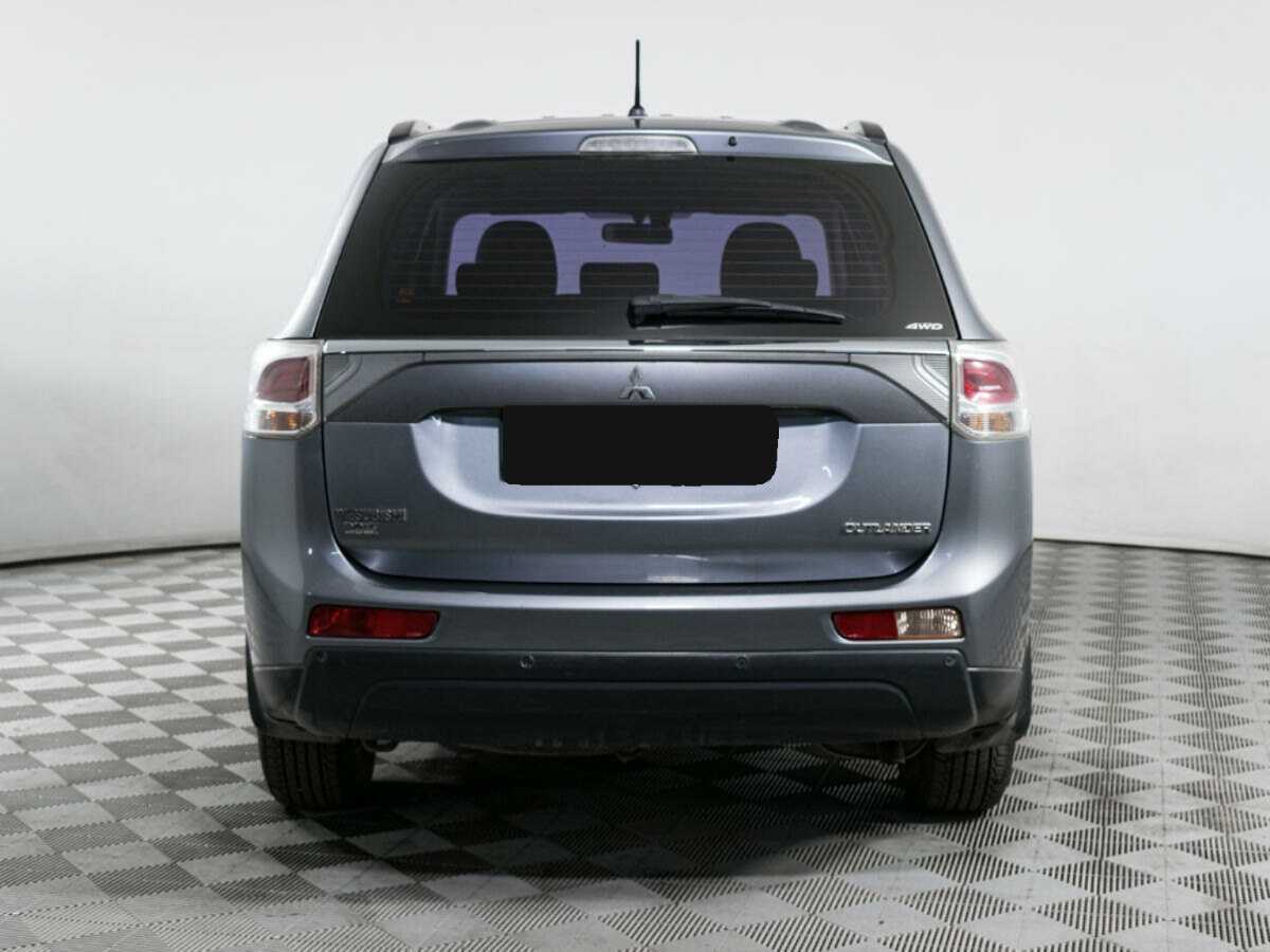 Купить Mitsubishi Outlander с пробегом. Фото: #5