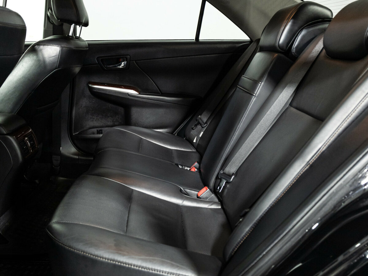 Купить Toyota Camry с пробегом. Фото: #9
