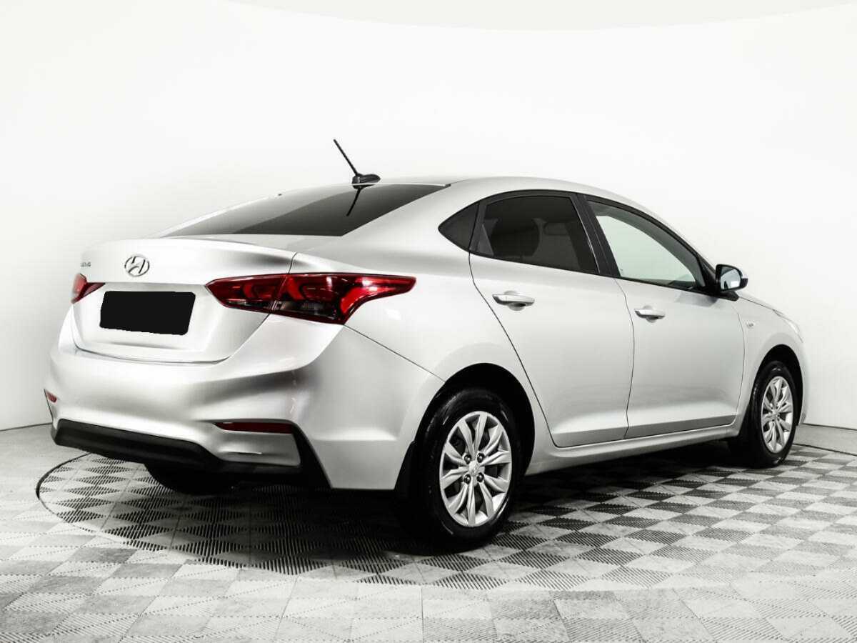Купить Hyundai Solaris с пробегом. Фото: #4