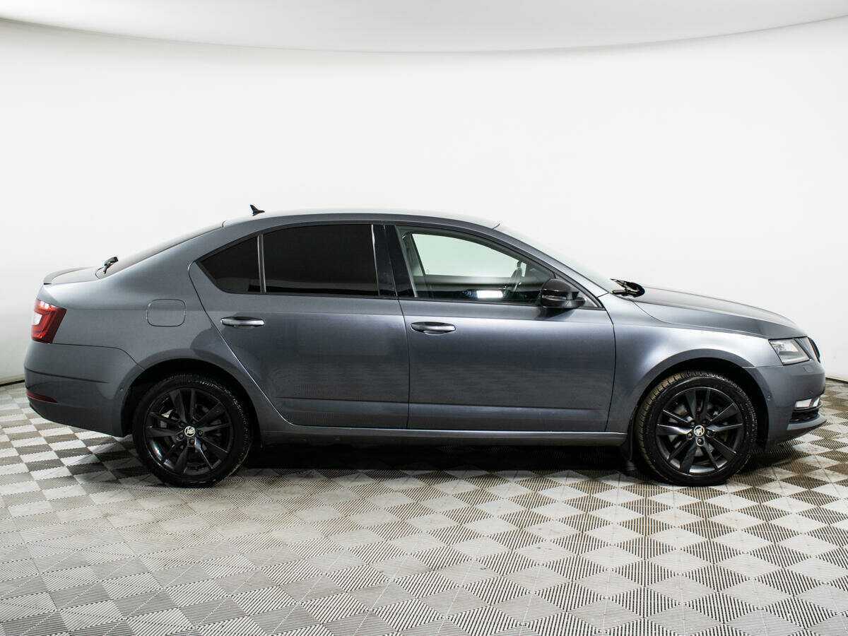 Купить Skoda Octavia с пробегом. Фото: #1