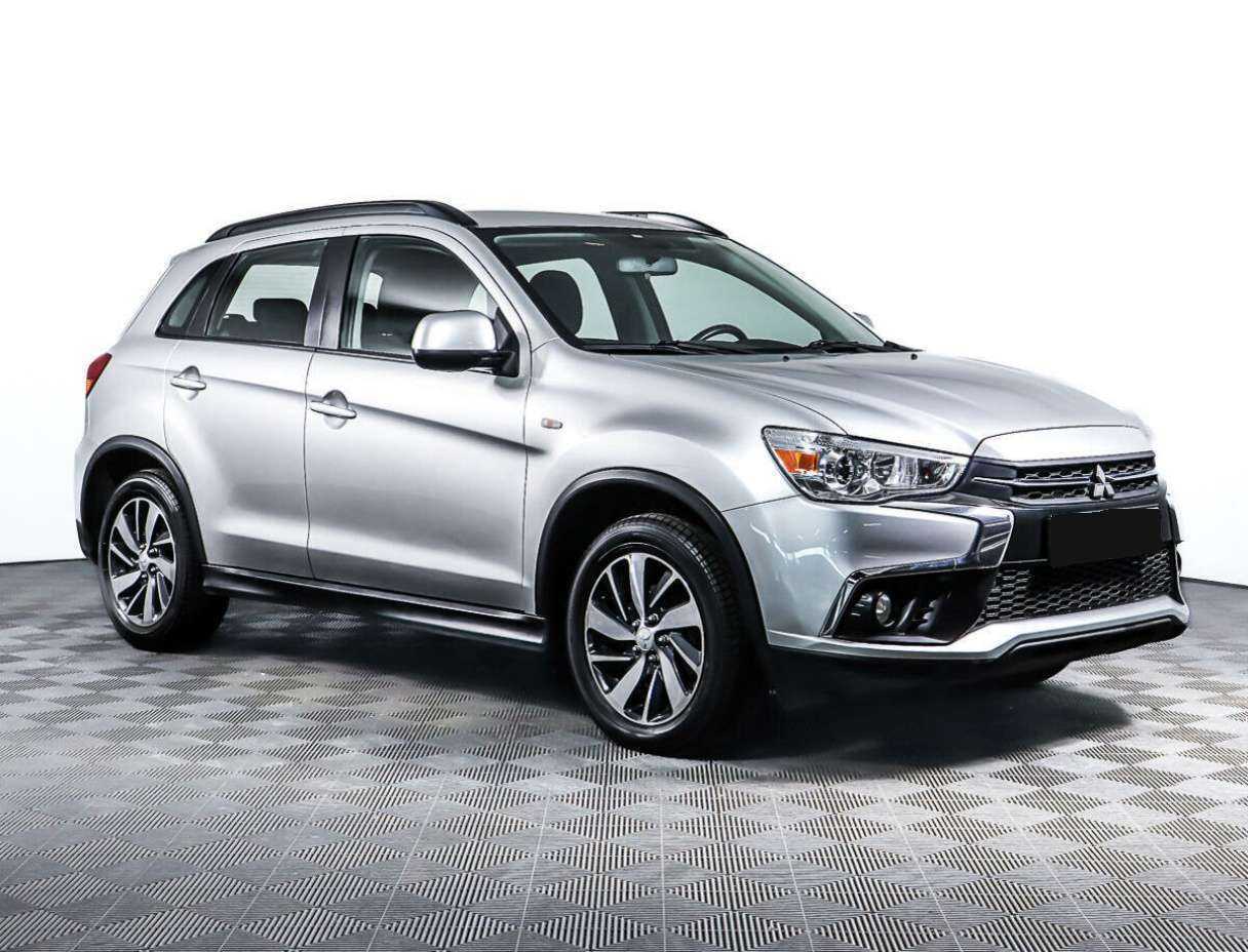 Купить Mitsubishi ASX с пробегом. Фото: #2