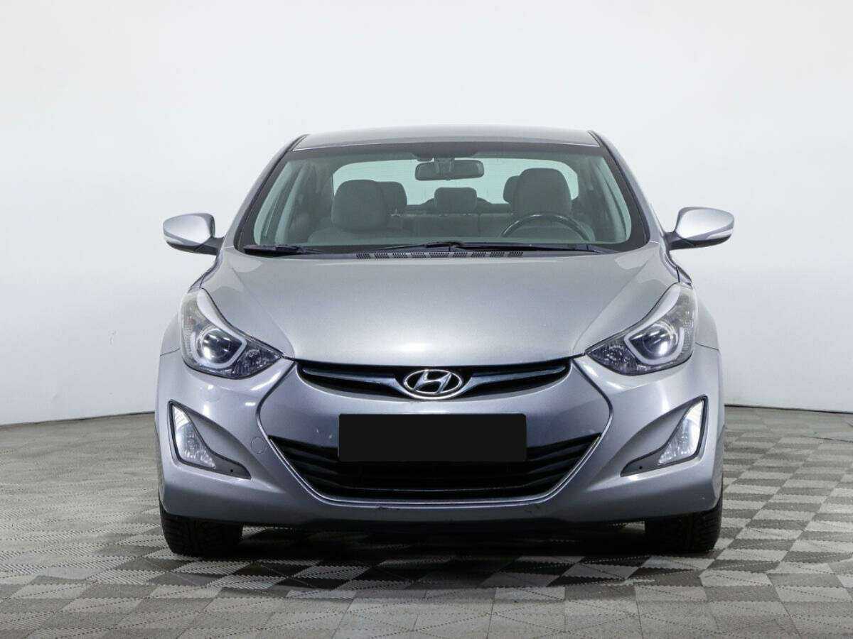 Купить Hyundai Elantra с пробегом. Фото: #1