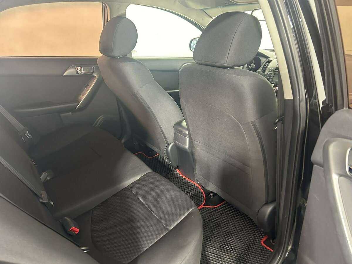Купить Kia Cerato с пробегом. Фото: #13