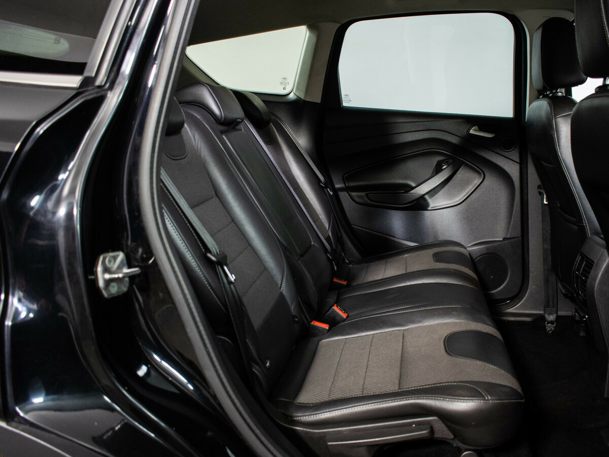 Купить Ford Kuga с пробегом. Фото: #8
