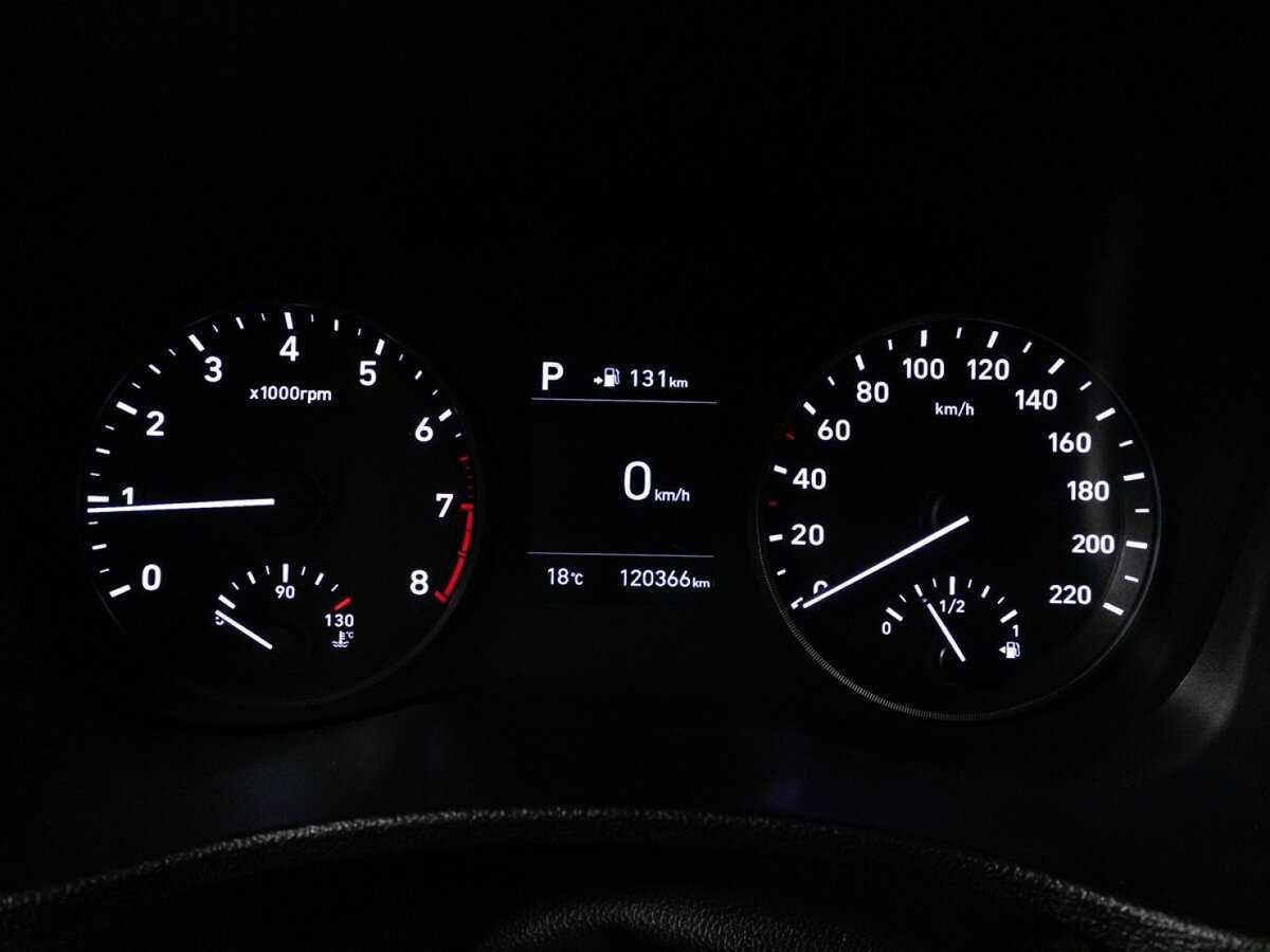 Купить Hyundai Solaris с пробегом. Фото: #11