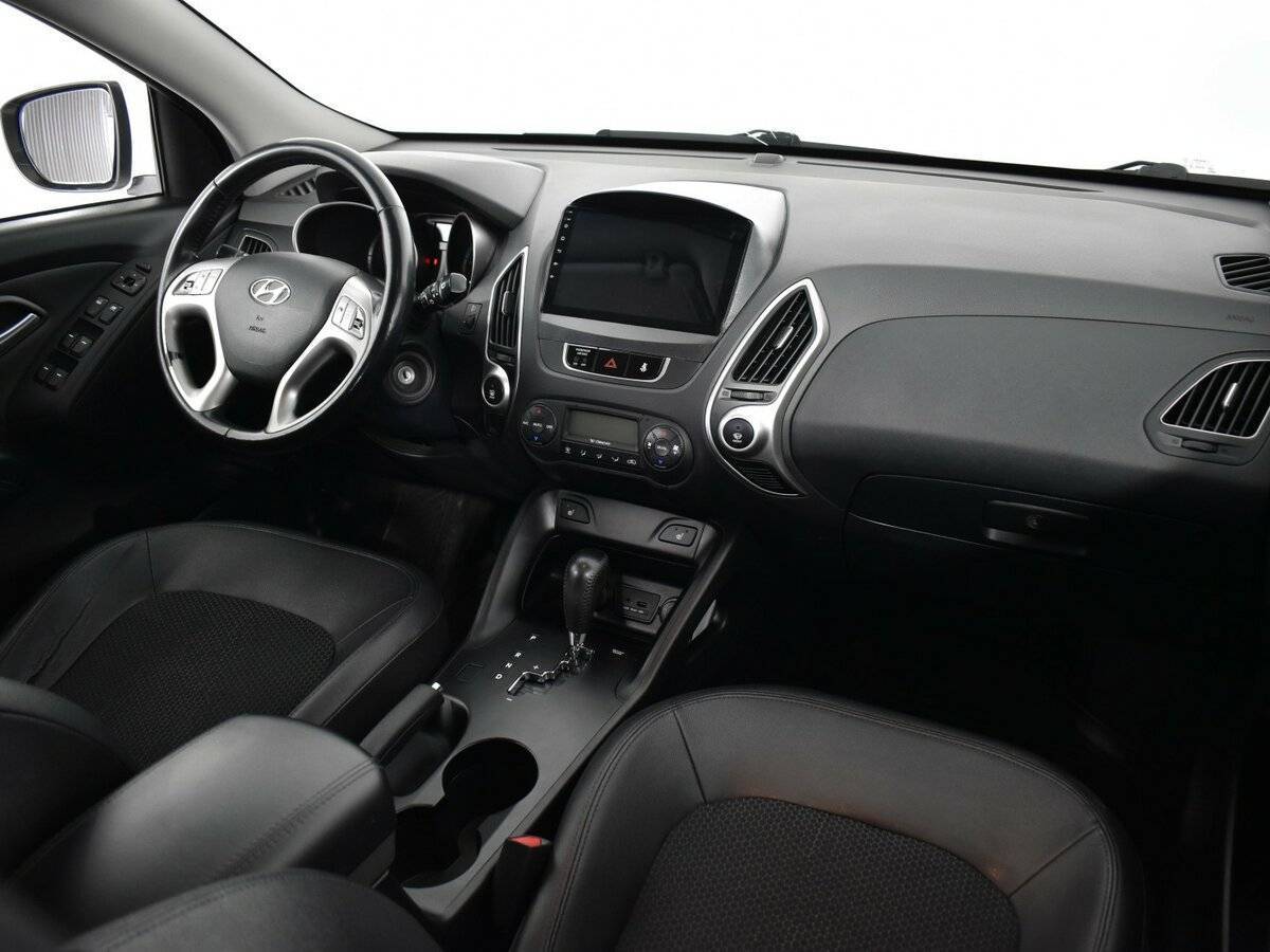Купить Hyundai ix35 с пробегом. Фото: #9