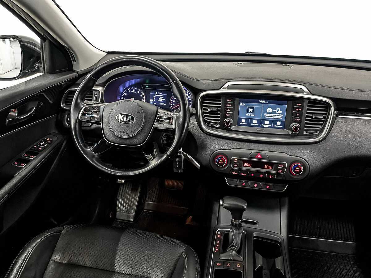 Купить Kia Sorento с пробегом. Фото: #28