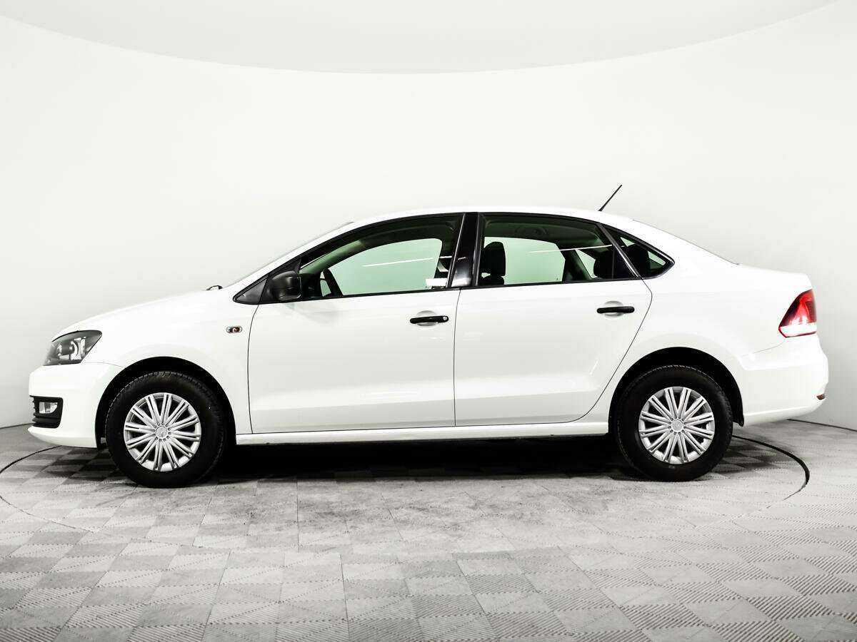 Купить Volkswagen Polo с пробегом. Фото: #7