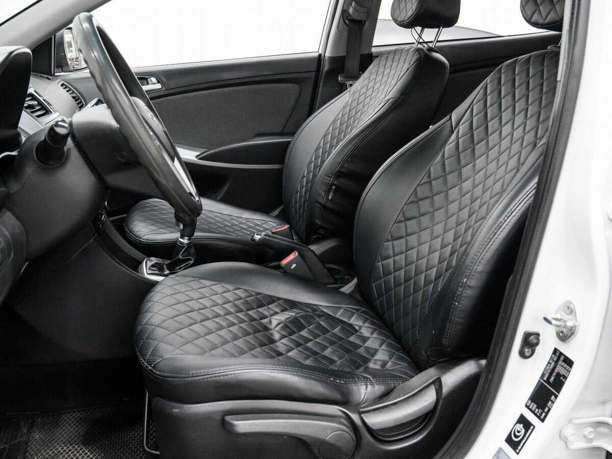 Купить Hyundai Solaris с пробегом. Фото: #13